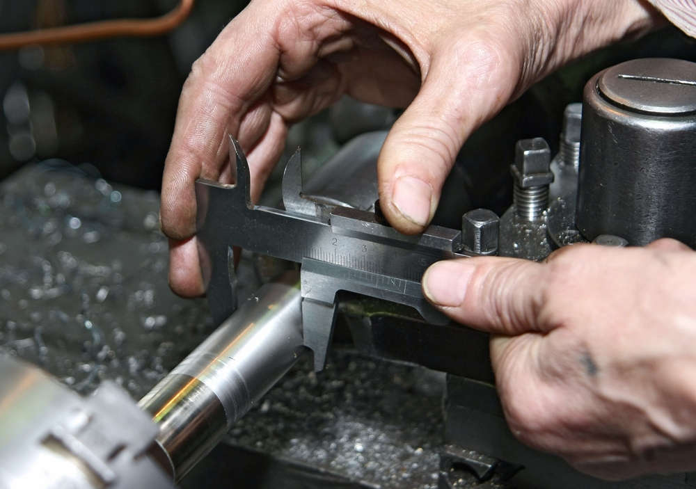 Chcete začít vydělávat s vlastním soustruhem? Nepodceňte důležitost kalibrů